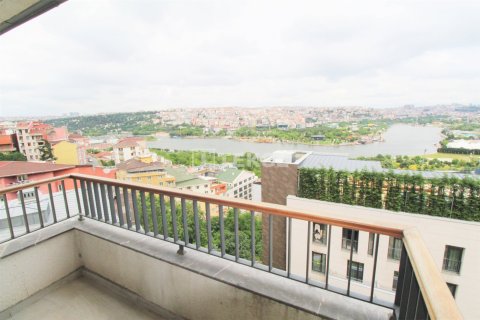 2+1 Appartement à Istanbul, Turkey No. 14135 1