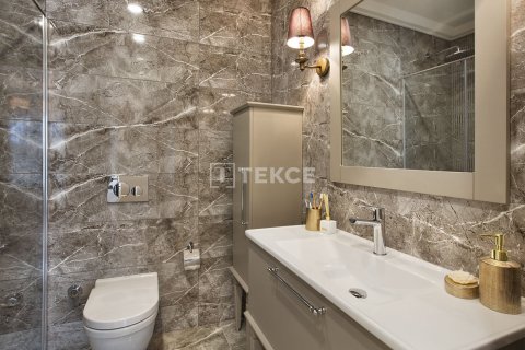 1+1 Apartment in Istanbul, Turkey No. 13213 7