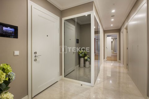 1+1 Apartment in Istanbul, Turkey No. 13213 9