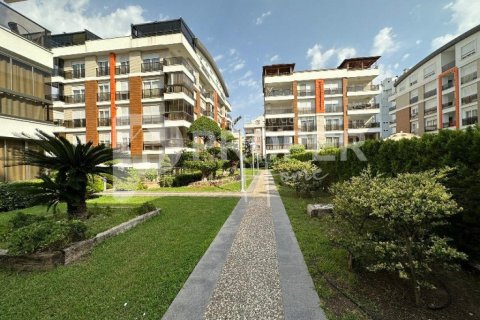 6 rooms Apartment in Konyaalti, Turkey No. 10813 4