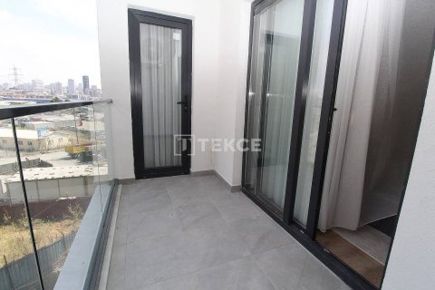 2+1 Apartment in Istanbul, Turkey No. 12493 16