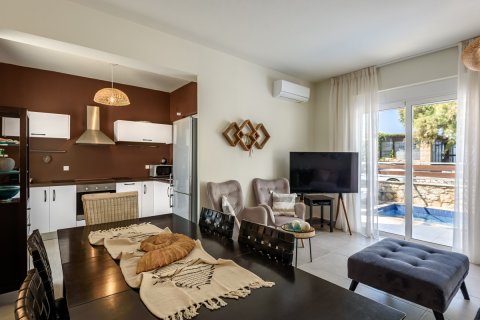 3 dormitorios Apartment en Chania, Greece No. 24158 24