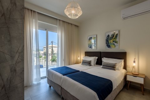 3 dormitorios Apartment en Chania, Greece No. 24154 5