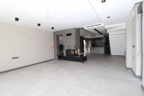 4+1 Villa à Aksu, Turkey No. 17303 8