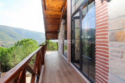 3+1 Villa en Cinarcik, Turkey No. 17330 21