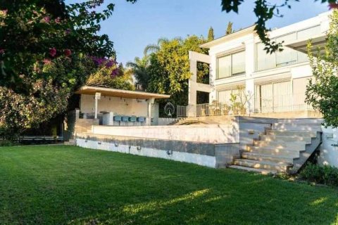 6 bedrooms House in Germasogeia, Cyprus No. 77150 2