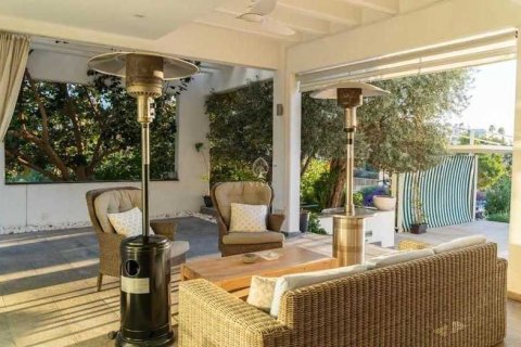 6 bedrooms House in Germasogeia, Cyprus No. 77150 16
