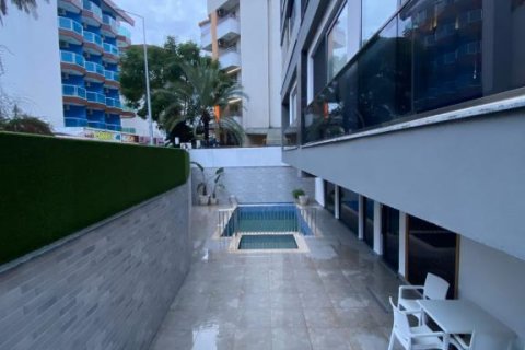 3 rooms Apartment in Alanya, Turkey No. 20440 6