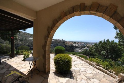 4 bedrooms Villa in Tala, Cyprus No. 39120 23