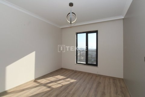 4+1 Apartment in Ankara, Turkey No. 61106 13