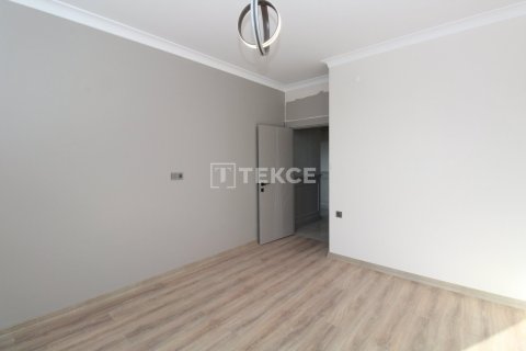 4+1 Apartment in Ankara, Turkey No. 61106 14