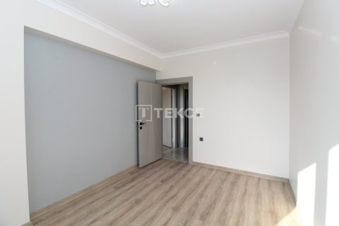 4+1 Apartment in Ankara, Turkey No. 61106 18