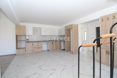 3+1 Villa en Ankara, Turkey No. 61107 14