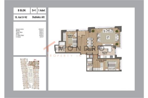 6+1 Apartment in Maltepe, Turkey No. 18026 16