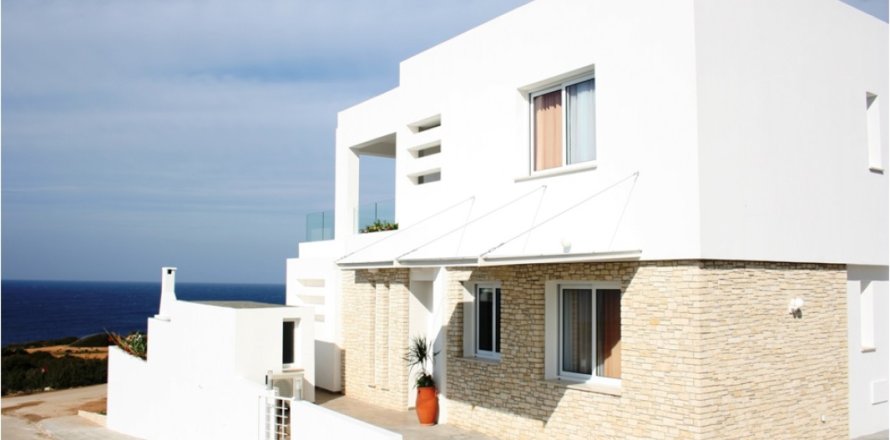 Studio Villa in Paphos, Cyprus No. 49595