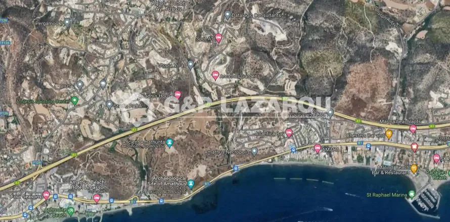 2435m² Land en Agios Tychonas, Cyprus No. 35630