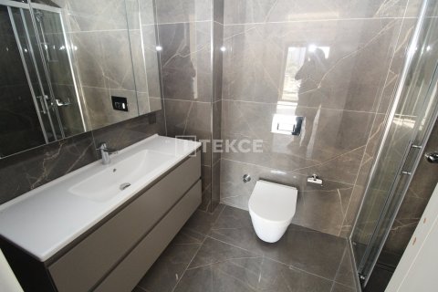 Квартира 4+1 в Стамбул, Турция №22128 17