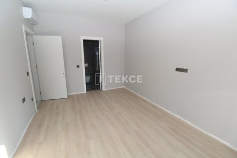 Квартира 4+1 в Стамбул, Турция №22128 14