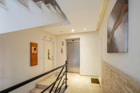 Квартира с 3 комнатами в Аланья, Турция №92643 22