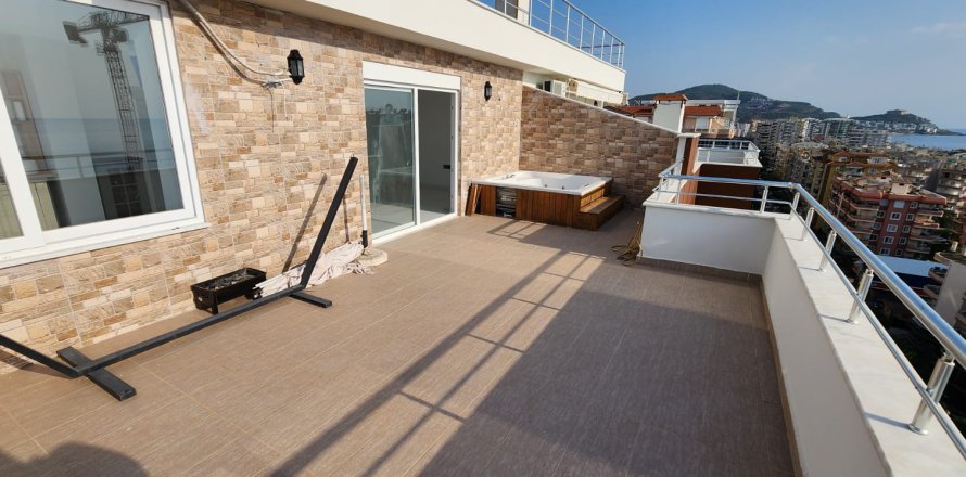 7+1 Penthouse en Mahmutlar, Turkey No. 14532