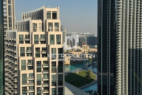 2 bedrooms Apartment in The Lofts, UAE No. 9928 9