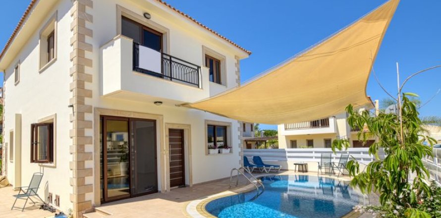 4 bedrooms Villa in Pernera, Cyprus No. 36817