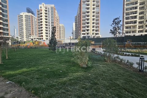 3+1 Apartment in Istanbul, Turkey No. 11805 15