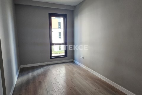 3+1 Apartment in Istanbul, Turkey No. 11805 25