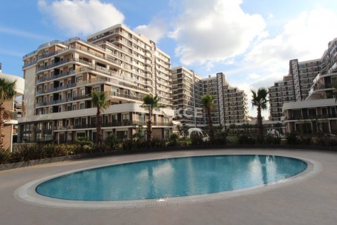 3+1 Apartment en Beylikduezue, Turkey No. 11770 4