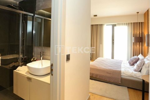 3+1 Apartment en Beylikduezue, Turkey No. 11770 20