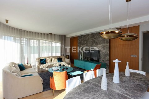 3+1 Apartment in Beylikduezue, Turkey No. 11770 15