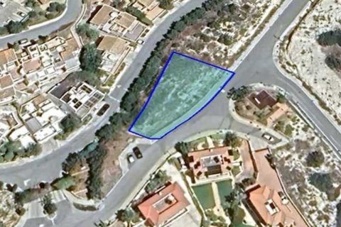 628m² Land en Agios Tychonas, Cyprus No. 36173 1