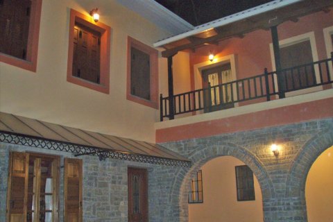 4 bedrooms Villa in Ioannina, Greece No. 58089 6