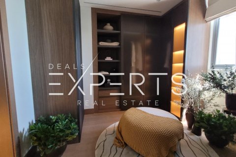 4 bedrooms Villa in Abu Dhabi, UAE No. 10545 31