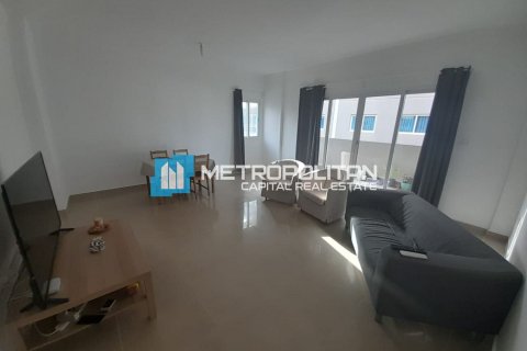 3 dormitorios Apartment en Al Reef, UAE No. 10467 3