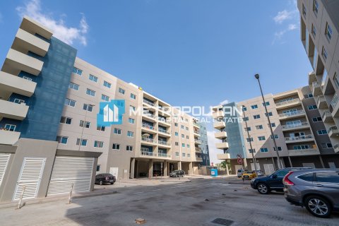 3 dormitorios Apartment en Al Reef, UAE No. 10467 30