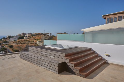 4 bedrooms Villa in Heraklion, Greece No. 66443 5