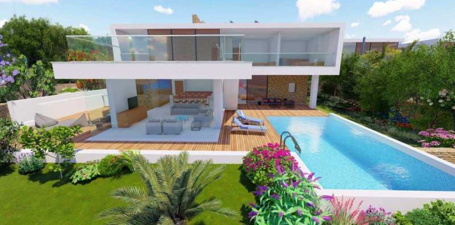 5 bedrooms Villa in Chloraka, Cyprus No. 29127