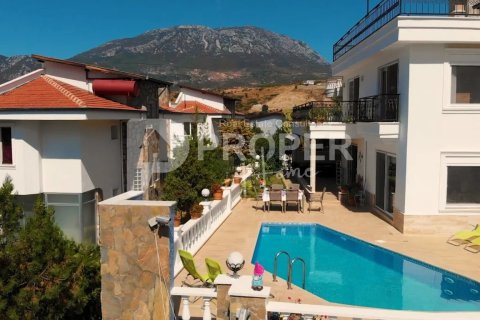 5 rooms Villa in Kargicak, Turkey No. 13280 24