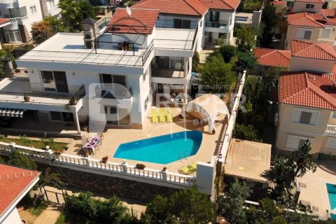 5 rooms Villa in Kargicak, Turkey No. 13280 1