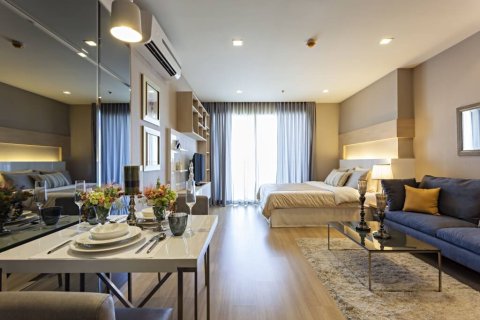 2 bedrooms Condo  in Bangkok, Thailand No. 372 12