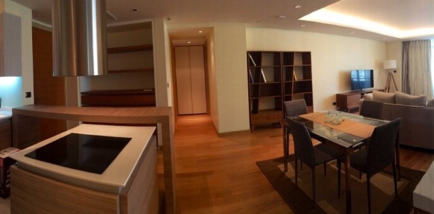 3 bedrooms Condo  in Bangkok, Thailand No. 373