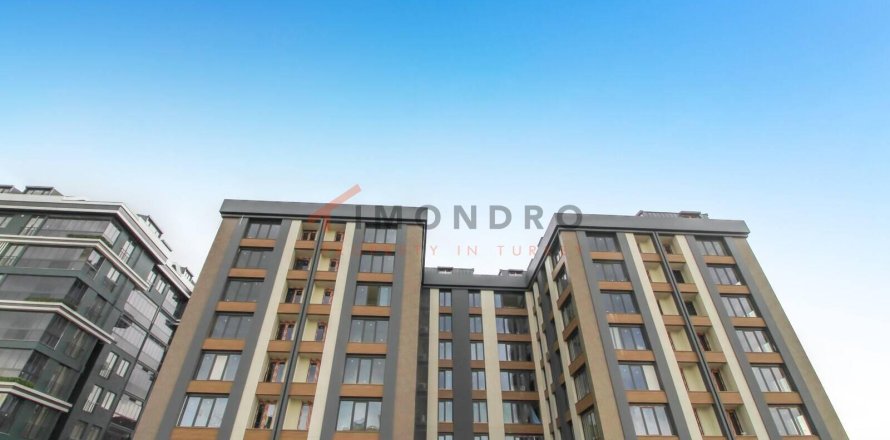 5+1 Apartment en Tuzla, Turkey No. 17474