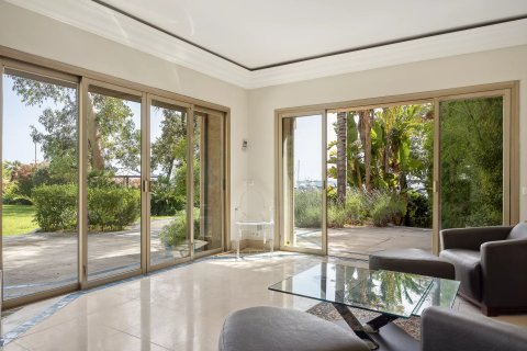 3 bedrooms Villa in Antibes, France No. 67949 4