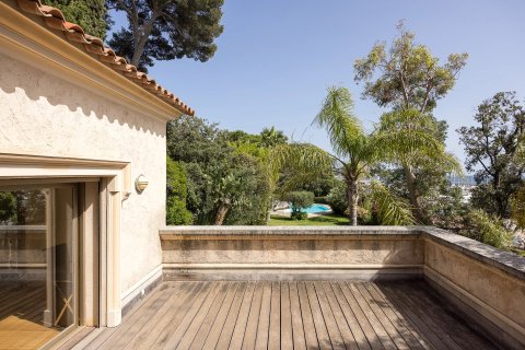 3 bedrooms Villa in Antibes, France No. 67949 10