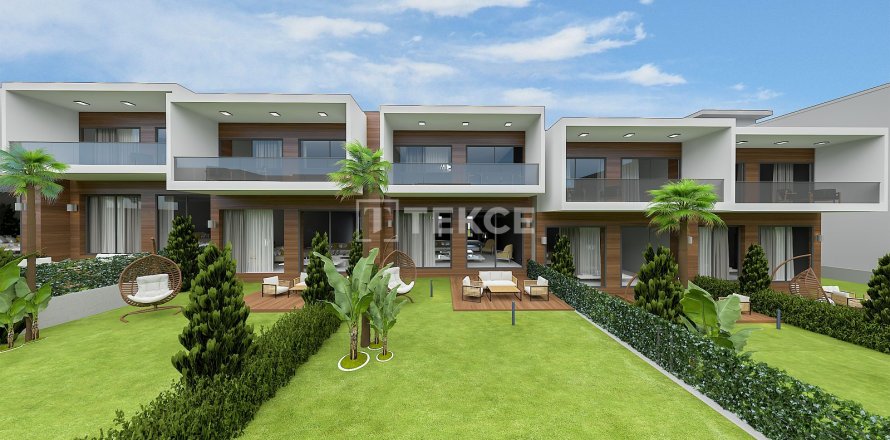 4+1 Villa à Mersin, Turkey No. 75236