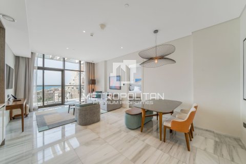 2 dormitorios Apartment en Palm Jumeirah, UAE No. 9100 18