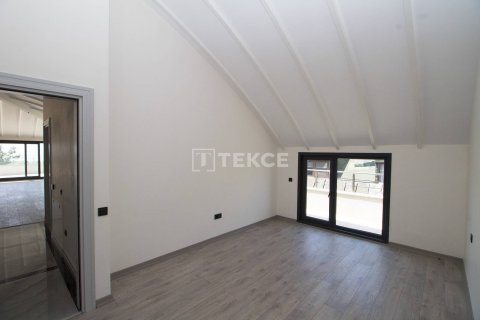 Квартира 5+2 в Стамбул, Турция №11420 7