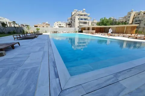 2 bedrooms Apartment in Limassol, Cyprus No. 45675 3