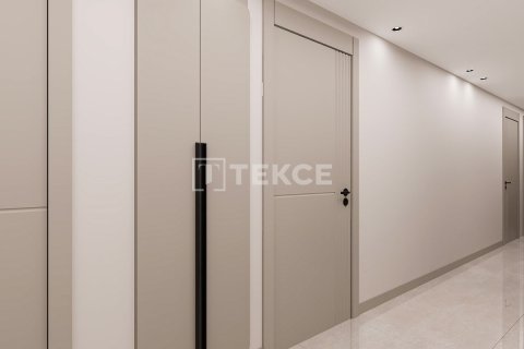 4+1 Apartment in Istanbul, Turkey No. 17522 17